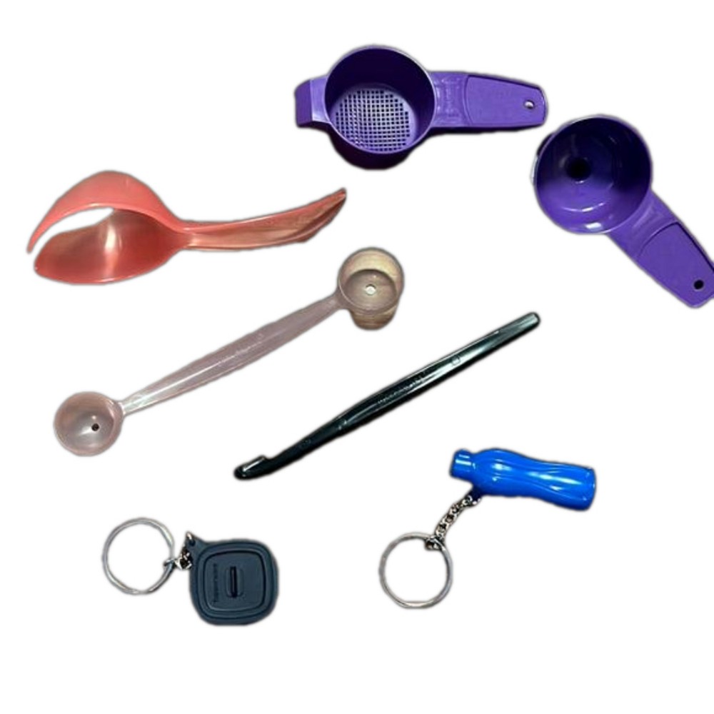 Lot of 7 Tupperware Tiny Treasures